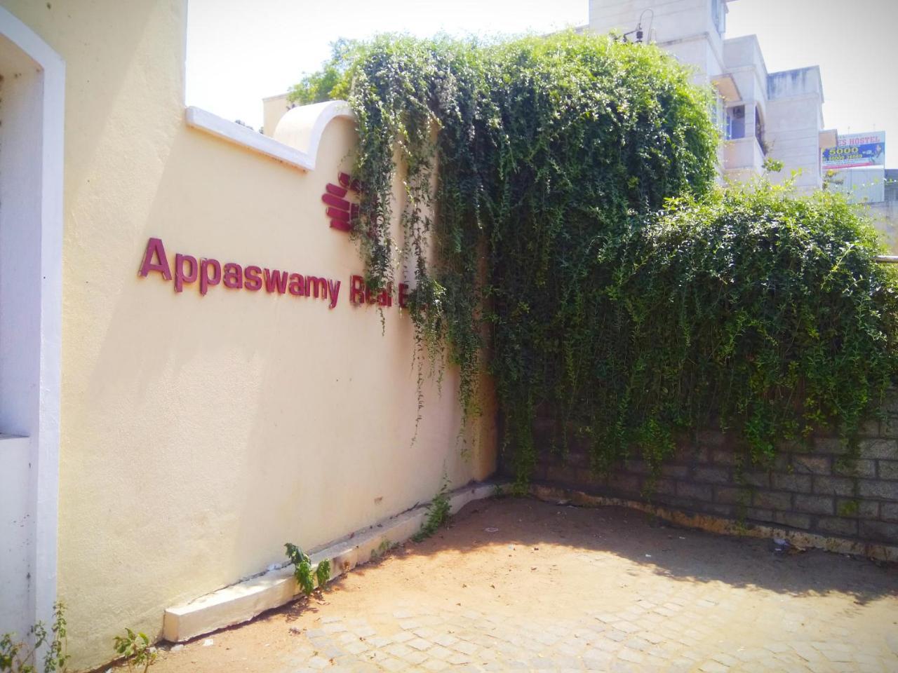 Beach Penthouse, Chennai Bed & Breakfast ภายนอก รูปภาพ