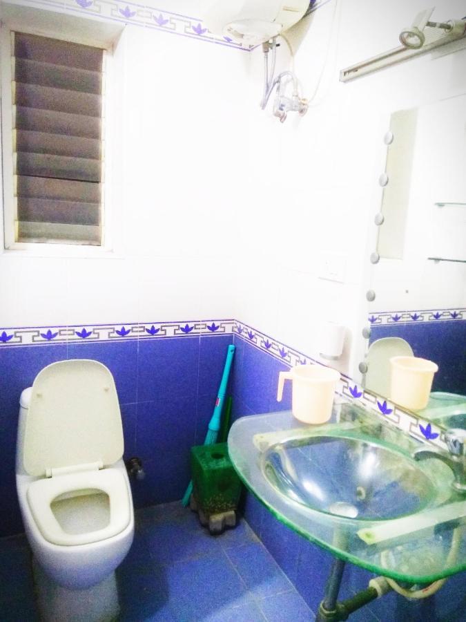 Beach Penthouse, Chennai Bed & Breakfast ภายนอก รูปภาพ